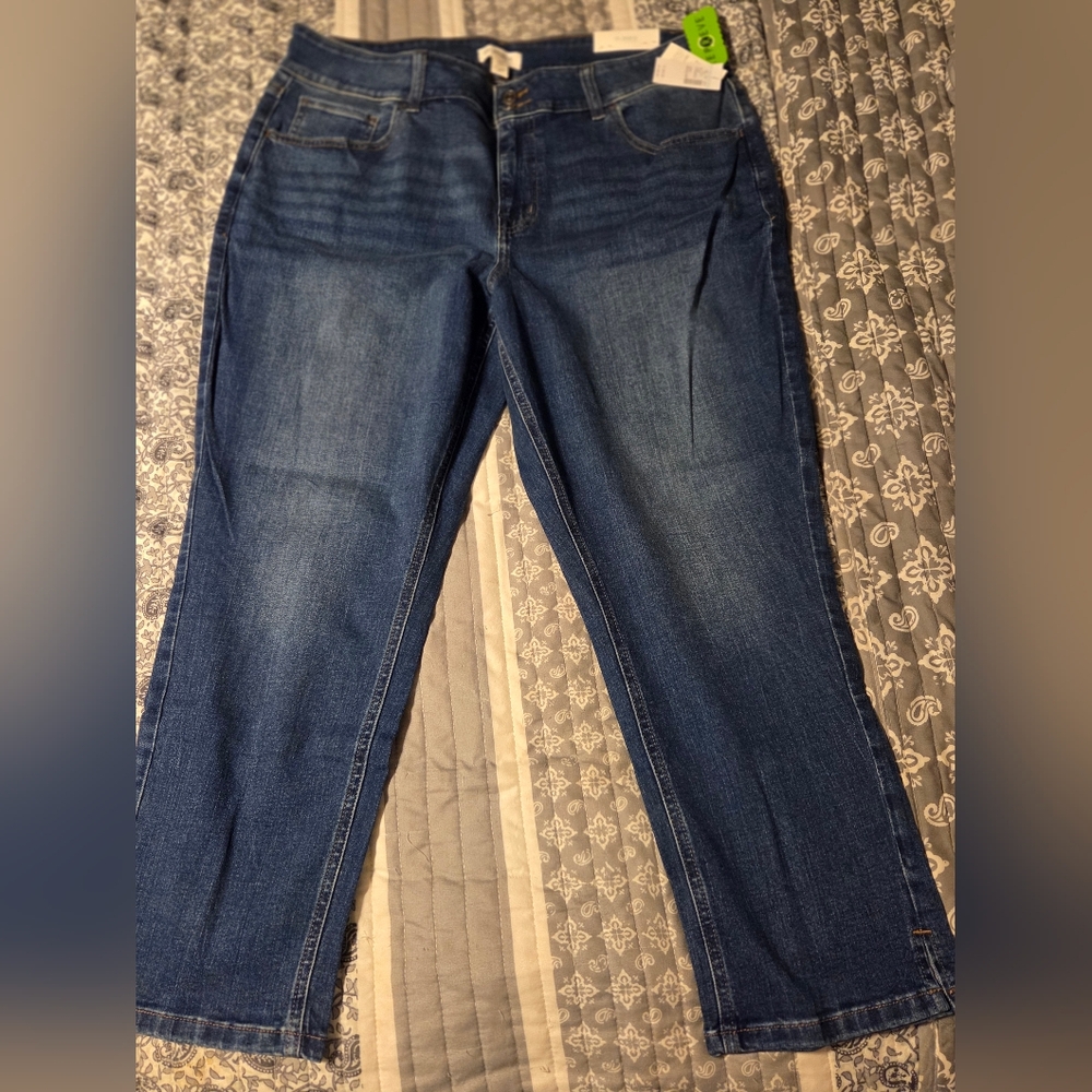 Maurices M Jeans Slim Straight Ankle Curvy Fit Size 18